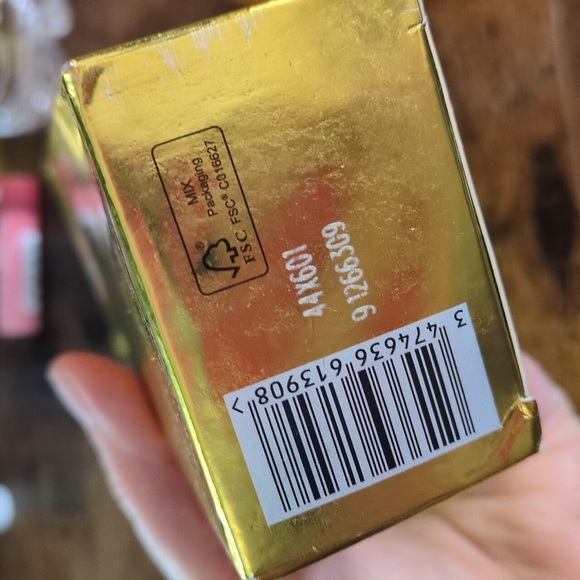 Kerastase Elixir Ultime Hair Oil - Gold - Picture 6 of 6